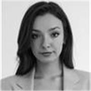 Insegnante di inglese a misura di bambino, con il sorriso