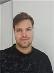 Experte für Kraft und Muskelaufbautraining. Erfahrung im Powerlifting, Rudern und generellem Fitnesstraining