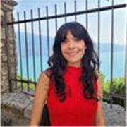 Studentessa di mediazione linguistica in possesso di certificazione Dalf livello C1 impartisce lezioni di francese