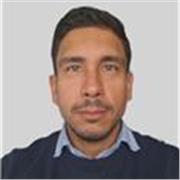 Profesor de inglés apto para todas las edades y niveles.
