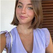 Ragazza offre ripetizioni e aiuto compiti per materie scientifiche per bambini e ragazzini di scuole elementari e medie