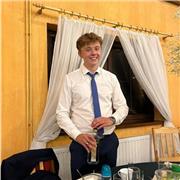 Ich bin selber vollkommen fasziniert von Geschichte und versuche dir diese Faszination weiterzugeben