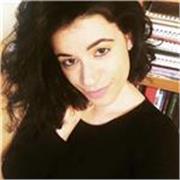Ragazza con esperienza di formazione fornisce lezioni di italiano, filosofia, pedagogia e diritto