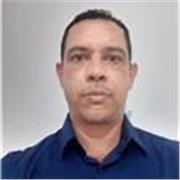 Professor de ciências ambientais. Possuo formação em Gestão Ambiental e Direito Ambiental