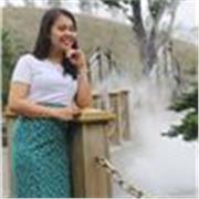 An English teacher with more than 4 years of experience for elementary students. 