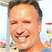 Maestro Yoga, Direttore della Scuola Yoga Terapeutico. Affidati all'esperienza Trentennale dal 1988. Yoga per Tutti Namaste