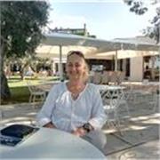 Insegnante, interprete e traduttrice (IT, EN, FR, ES, GR moderno)