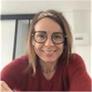 Professeure agrégée de lettres modernes en lycée, je peux donner des cours en ligne niveau lycée (français/HLP), collège, licence.