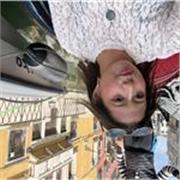 Soy estudiante , me encanta trabajar con niños , y tengo experiencia con ellos, soy muy paciente 