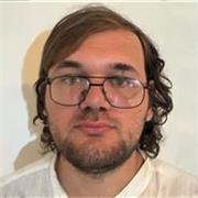 son un grafico certificato con almeno dieci anni di esperienza contattami se vuoi aiuto e se vuoi imparare velocemente anche AI 