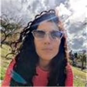 Profesora de yoga integral y pilates de suelo