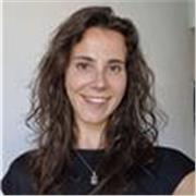 Máster en Biomedicina y graduada en Biotecnología. Apta para impartir clases de Biología, Matemáticas o Química.
