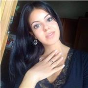 Diplomata liceo socio psico pedagogico, offre lezioni online di italiano agli stranieri