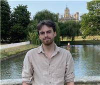 Cambridge Natural Sciences Master's graduate, offering flexible online Physics & Maths tutoring