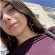 Profesora particular con algo de experiencia dando clases a particulares online. He dado de conversación también de gramática