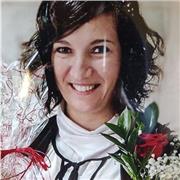 Soy maestra en educación primaria con mención en atención a la diversidad. Me adapto cómodamente a cualquier niño o niña para enseñarle