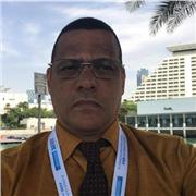 Spanish tutor teaches students of all age