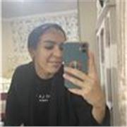 Soy una chica estudiante con ganas de enseñar y con experiencia no remunerada en la enseñanza