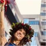 Con esperienza pregressa, mi piacerebbe poter insegnare la lingua inglese consapevole di quanto bello sia comunicare con altre naz