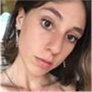 Ragazza giovane madrelingua italiana offre lezioni di italiano