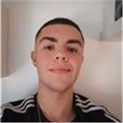 Estudiante del Doble Grado en Derecho y Filosofía con ganas de compartir mi conocimiento con aquel que lo necesite