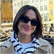 Ragazza laureata si offre come aiuto compiti in zona Padova in presenza, o altrove online