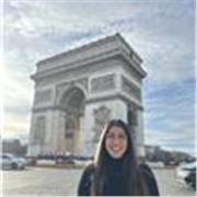 Soy una persona con mucha habilidad para enseñar, tengo técnicas de enseñanza que desarrollé con experiencia previa y soy paciente