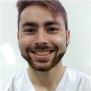 Profesor de inglés, tanto presencial como online, con experiencia profesional en el extranjero durante más de 3 años.