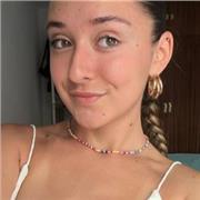 Soy una persona trabajadora y responsable, me gustaría dar clases a niños de primaria y me adaptaría totalmente a ellos