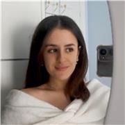 Soy graduada y actual estudiante a la que le gusta el trato con niños 