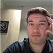 Soy una persona que estudia y trabaja y puedo enseñar a ser metodico