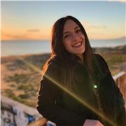 Offro lezioni private per bambini delle elementari e medie, trasformando qualsiasi materia in un'avventura divertente e coinvolgente!