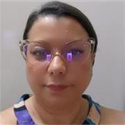 Professora de gramática e produção textual