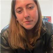 Studentessa diplomata al liceo linguistico e frequentante l'università di lingue, impartisco lezioni di inglese
