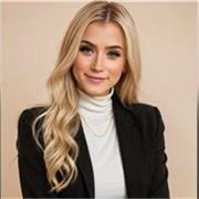 
I would describe myself as a friendly, patient and supportive tutor who enjoys helping people build confidence in English.