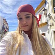 Nunca he dado clases particulares pero por algo se empieza. Puedo dar clases de lengua castellana por ejemplo a niños de primaria