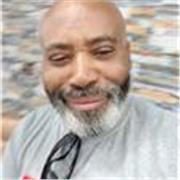 I give private lessons online, I specialize in improving your conversation skills