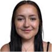 Professora de llengua catalana, apta per a qualsevol edat.