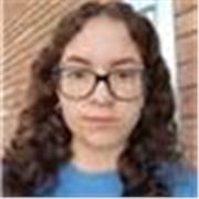 Alumna de piano avanzado con ganas de enseñar a aquellos que quieran adentrarse en la música!