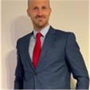 Hallo, ich heiße Alessandro, 45 Jahre alt, und als erfahrener Profi stehe ich Euch gern zur Verfügung  für Nachhilfeunterrichte 