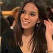 Laureata in Lettere disponibile per lezioni private a studenti