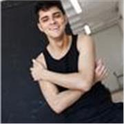 Profesor bilingüe castellano e Italiano. Dinámico y alegre