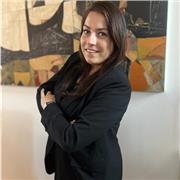 Daf- Lehrerin, die auf allen Nievaus Deutsch unterrichtet