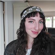 Etudiante diplômée d'une Licence d'Histoire à Sorbonne Université - Paris propose des cours généraux ou de remise à niveau.