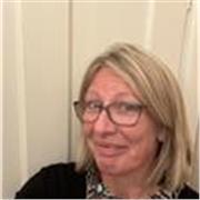 I am an experienced, people loving teacher with over 25 years in the field, I work with professionals of all nationalities.