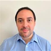 Licenciado en Sociología con más de 5 años de experiencia en formación (a jóvenes y adultos), ofrece clases a domicilio en Madrid.