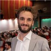 Esplora con me i limiti della musica. Impara a suonare il pianoforte o componi il tuo brano di musica elettronica.
