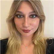Laurea magistrale in Editoria e Scrittura, laurea triennale in Filosofia. Aspirante giornalista offre ripetizioni di italiano - letteratura italiana - storia e filosofia - scrittura creativa