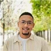 Diplômé d'un Master et auto-entrepreneur, je vous forme à l'anglais tous niveaux et aux outils informatiques 