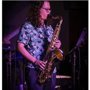 Profesor de saxofon y clarinete enfocado en musicas populares y contemporanea